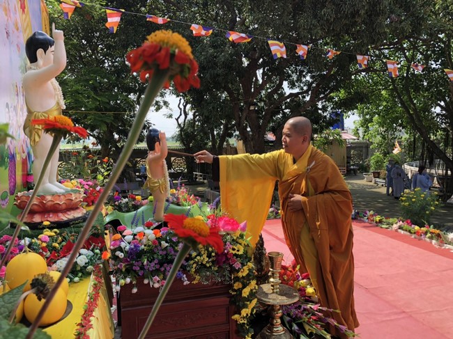 The Buddha bath Rite on occasion of His Birthday 2021 at Dong Cao Pagoda